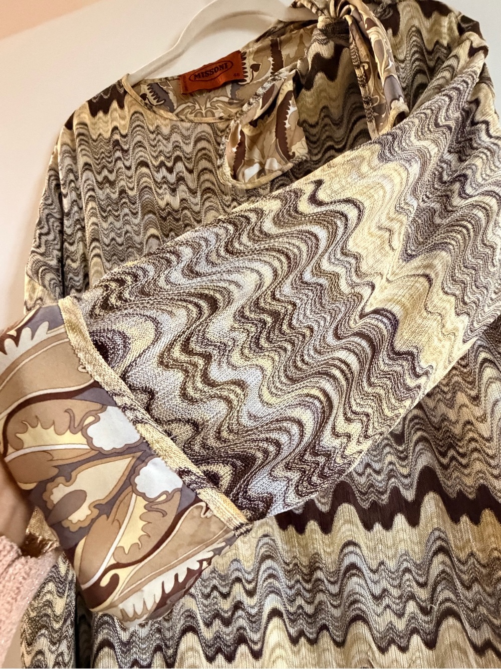 Missoni Beige Tan Cream Wave Print Blouse